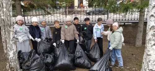«Марафон чистоты» в Новошешминске: работа с азартом и праздник для души