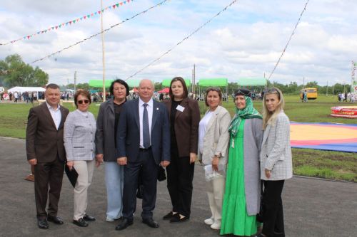 Сабантуй в Новошешминске (фоторепортаж)