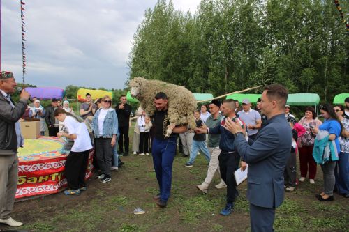 Сабантуй в Новошешминске (фоторепортаж)
