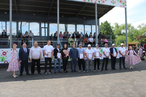 Сабантуй в Новошешминске (фоторепортаж)