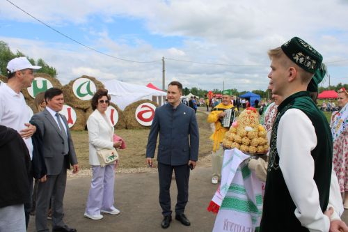 Сабантуй в Новошешминске (фоторепортаж)