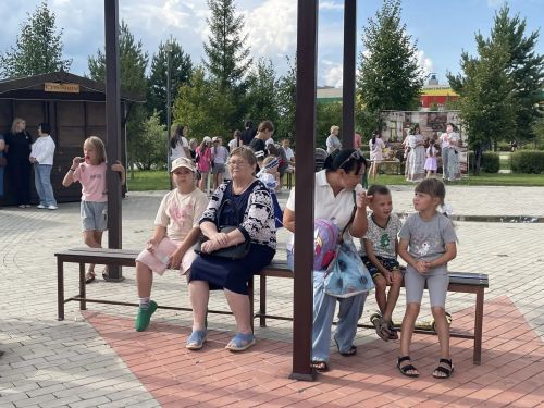 В Новошешминском парке культуры прошёл праздник День дружбы народов