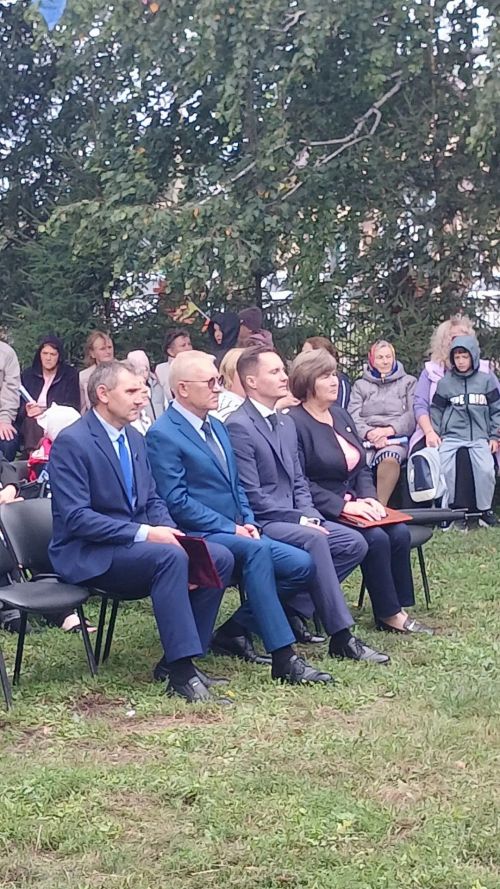 «Медовый спас» собрал за одним столом и старших, и младших