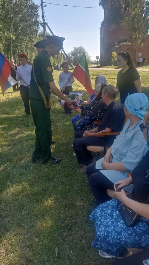 В Слободе Екатерининской простились с бойцом, погибшим в зоне СВО