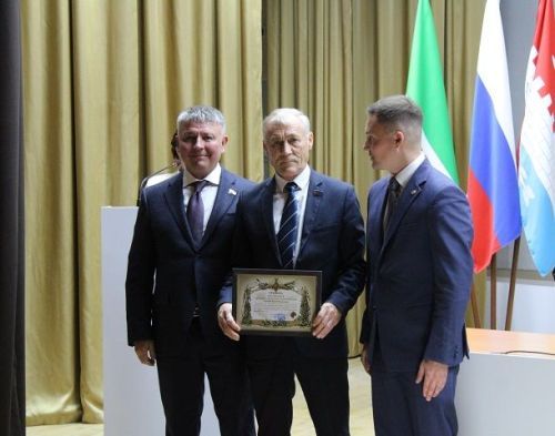 На заседании Совета района наградили достойных новошешминцев (фоторепортаж)