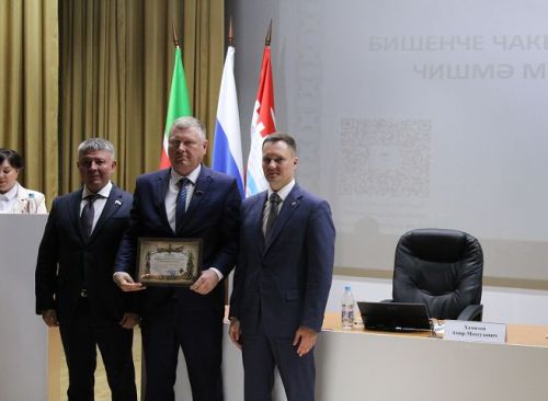 На заседании Совета района наградили достойных новошешминцев (фоторепортаж)