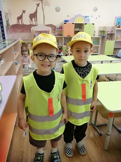 Родительский патруль объединяет усилия для безопасности детей в «Ландыше»