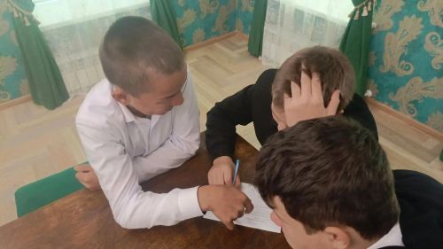 Грамотность — ключ к успеху: как в Шахмайкино соревновались в знании родного языка