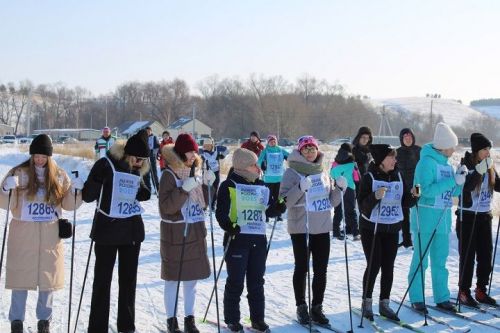 18 февраля в Новошешминске прошли массовые старты “Лыжня России 2023” (фоторепортаж)