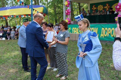 10 июня в Новошешминске прошел Сабантуй (фоторепортаж)