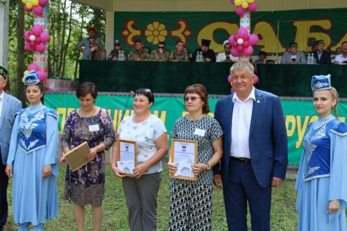 10 июня в Новошешминске прошел Сабантуй (фоторепортаж)