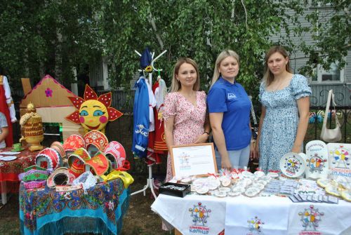 Выставка работ народных умельцев