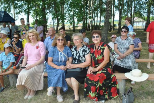 Питрау – престольный праздник в Ленино