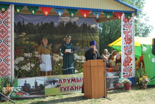 Питрау – престольный праздник в Ленино