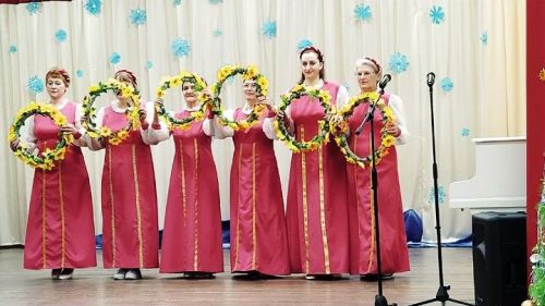 8 января в Новошешминской ДШИ прошел 3 районный Рождественский фестиваль «Под Новой звездой» (фоторепортаж)