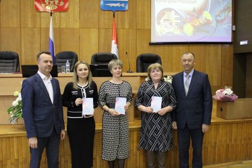 В Новошешминске чествовали работников культуры (фоторепортаж)