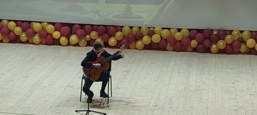 «Весна танцует и поет!»