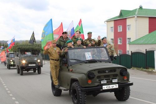 В Новошешминске состоялся митинг в честь Дня Победы (фоторепортаж)