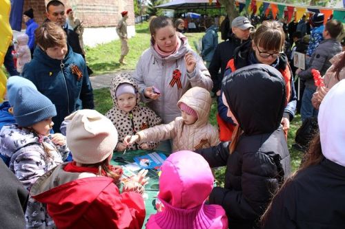 В Новошешминске состоялся митинг в честь Дня Победы (фоторепортаж)