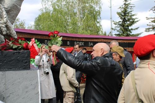В Новошешминске состоялся митинг в честь Дня Победы (фоторепортаж)