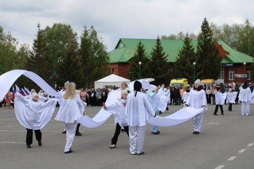 В Новошешминске состоялся митинг в честь Дня Победы (фоторепортаж)