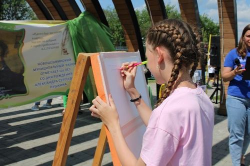 6 июня в парке за Новошешминской ДШИ прошел «Пушкинский день» (фоторепортаж)