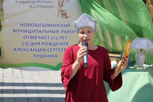6 июня в парке за Новошешминской ДШИ прошел «Пушкинский день» (фоторепортаж)