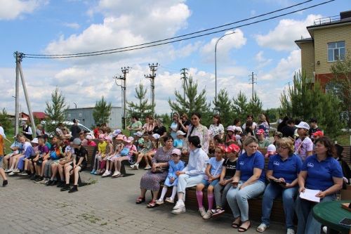 6 июня в парке за Новошешминской ДШИ прошел «Пушкинский день» (фоторепортаж)