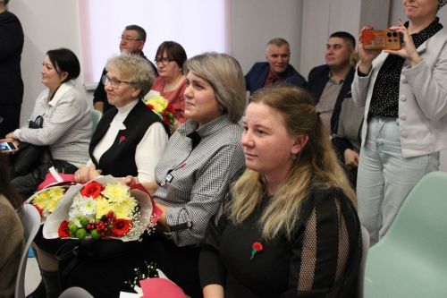 5 ноября в Новошешминском МЦ «Чишмэле» прошло праздничное мероприятие, посвященное Дню народного единства и Дню Конституции РТ (фоторепортаж)