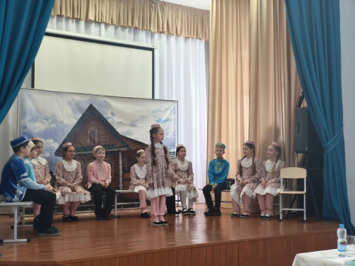 В Новошешминске прошел День татарской литературы
