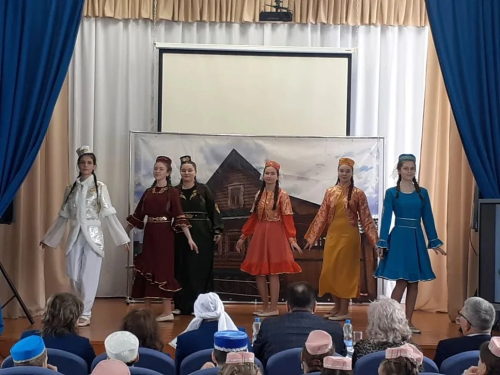 В Новошешминске прошел День татарской литературы