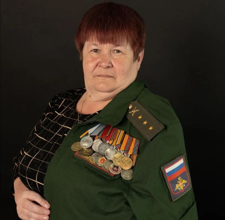 Два кителя сыновей