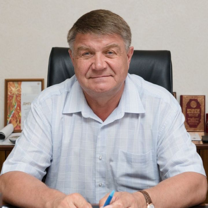 Поздравление главы Новошешминского муниципального района Вячеслава Козлова