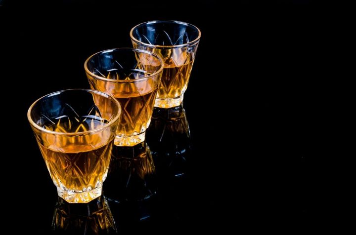 В Госдуму внесен проект о запрете продажи алкоголя