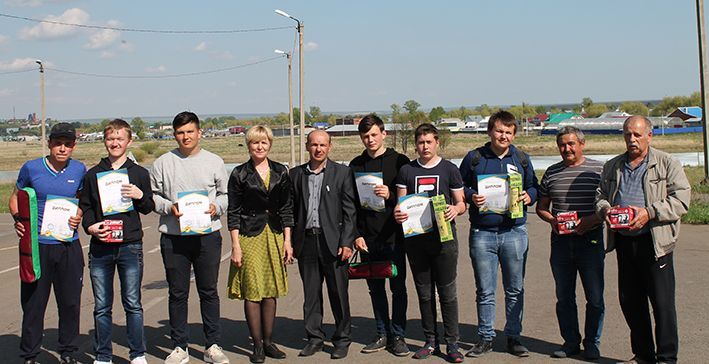 Учащиеся Новошешминского филиала Алексеевского аграрного колледжа стали победителями по автомногоборью