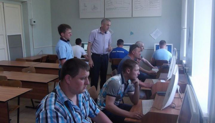 Учащиеся Новошешминского филиала аграрного колледжа сдают экзамены