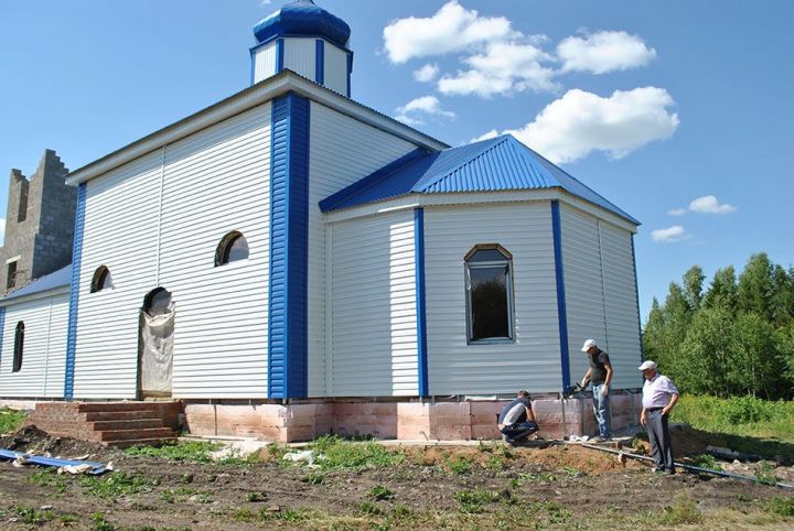 В Утяшкино скоро достроят церковь
