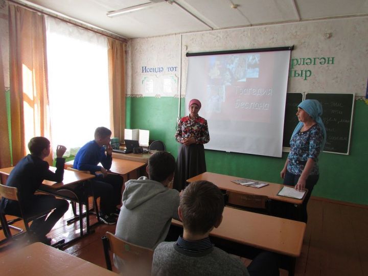 В Просто-Челнинском СДК провели беседу со школьниками «Терроризм — угроза обществу»