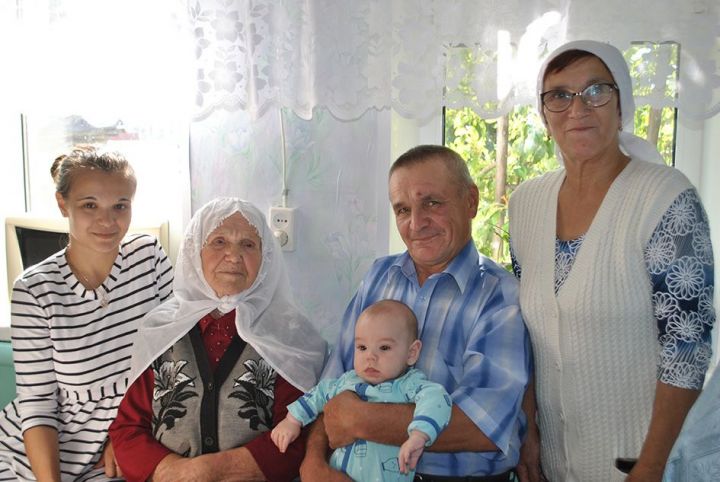 Ветерану-педагогу Халиме Хуснутдиновой из Шахмайкино исполнилось 90 лет
