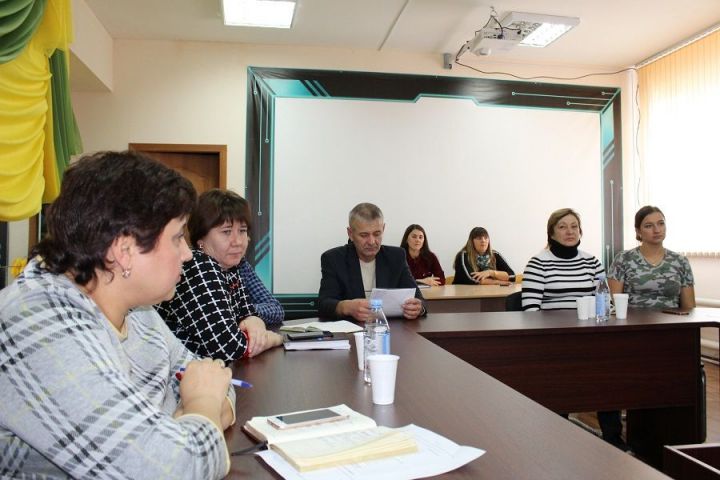 В сельских поселениях района продолжаются встречи главы района Вячеслава Козлова с местными предпринимателями