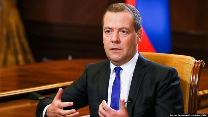 Медведев объявил о новом налоге для всей России