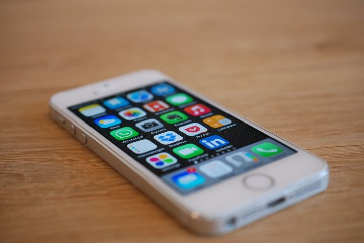 Пользователи старых iPhone могут остаться без интернета