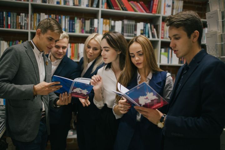 В Татарстане формируют молодежный «Кадровый резерв»