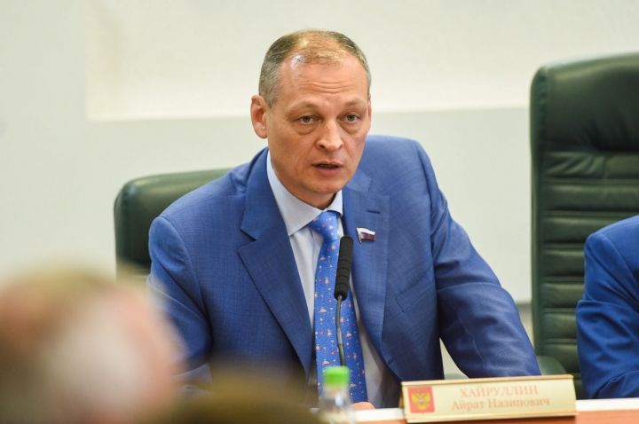 Татарстанский депутат ГД Айрат Хайруллин вошел в рейтинг политиков с сильным влиянием