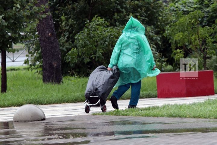 На Татарстан вновь обрушатся сильные дожди, грозы и порывистый ветер