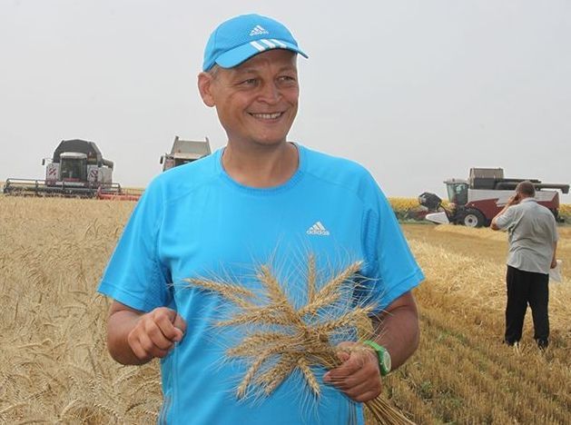 Айрат Хайруллин: «Надо бороться за спасение урожая и все силы пустить на его обмолот и заготовку»