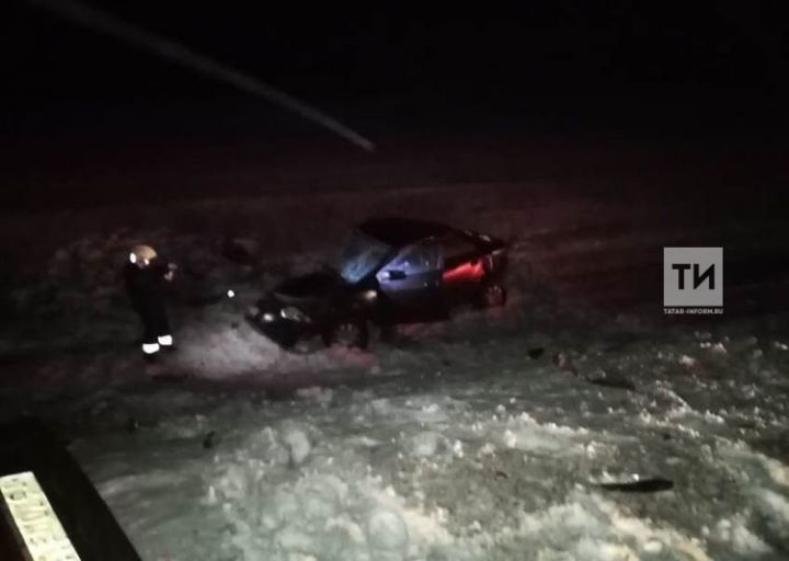 На трассе Казань-Оренбург в результате страшной аварии погибли три человека