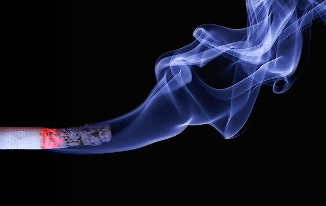 Курящих граждан России ждут новые ограничения в 2021 году