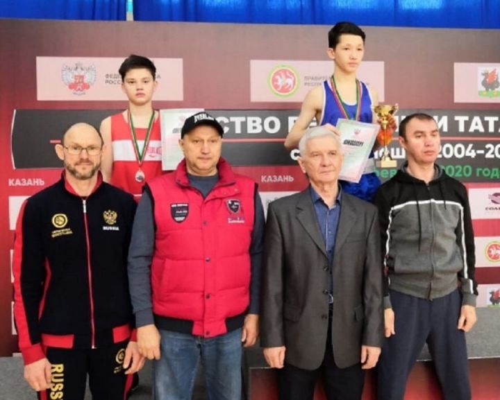 Яшь боксчылар Татарстан беренчелегендә уңышлы чыгыш ясады