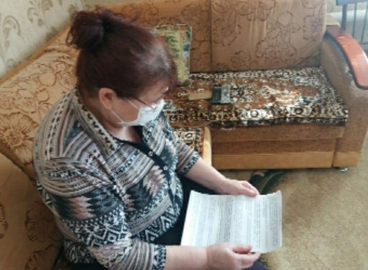 Активная пенсионерка из Новошешминска поддержала акцию «Оставайтесь дома»